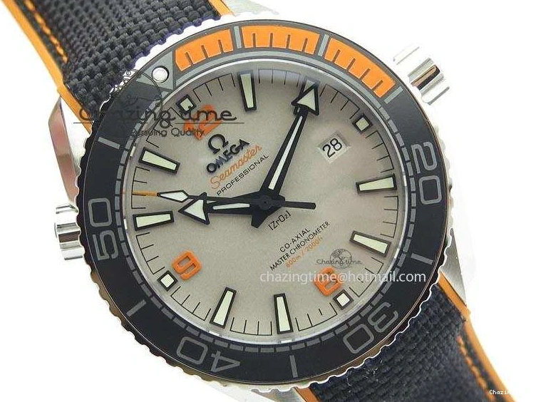 0102 ComfortFit 2016 Planet Ocean 45mm SS JHF Gray Dial On Nylon Strap A 8226